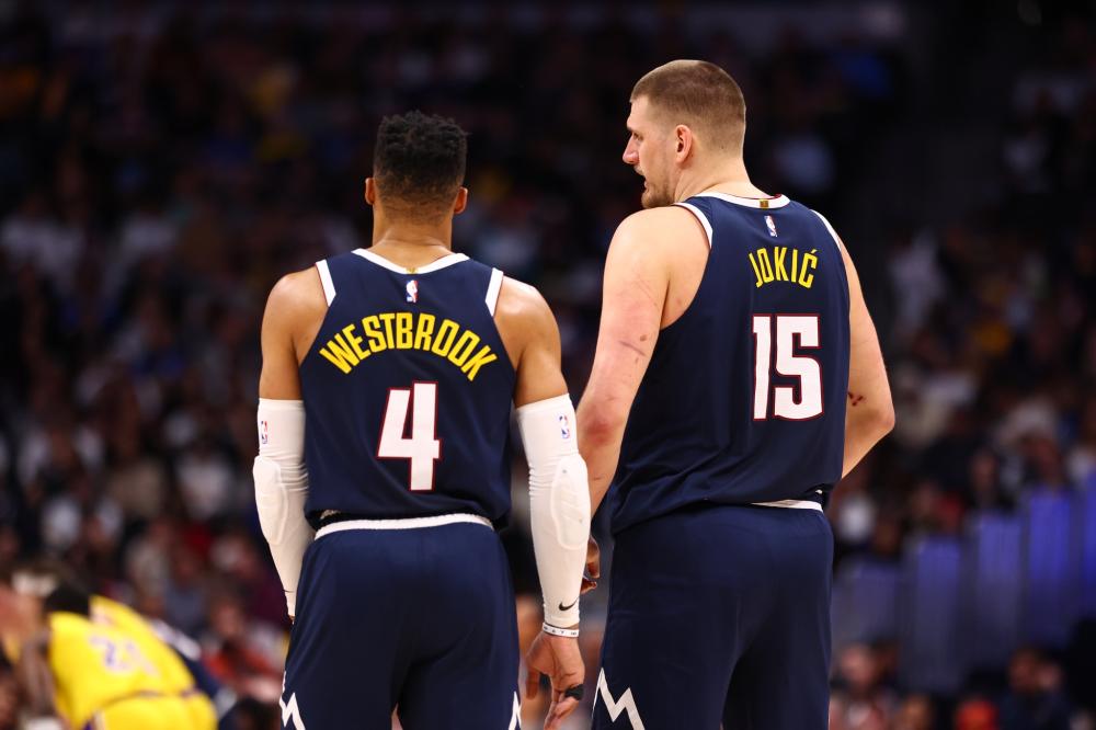 赖于两名攻 赖于两名攻