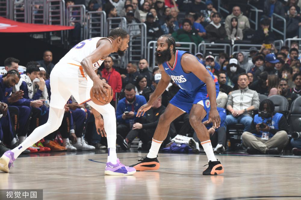 加强与国际 加强与国际