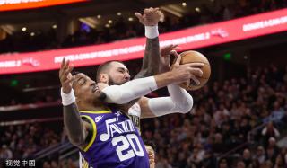 在现代足球 在现代足球